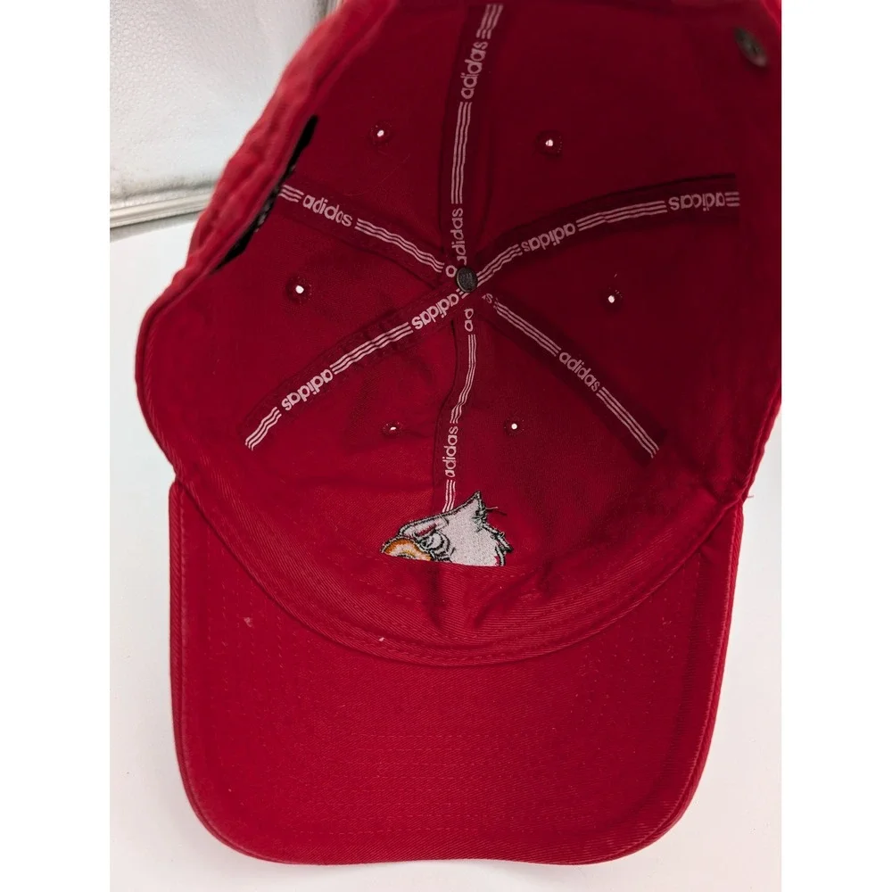 Adidas Louisville Cardinals NCAA Hat Red Adjustable Cotton Baseball Cap Mens